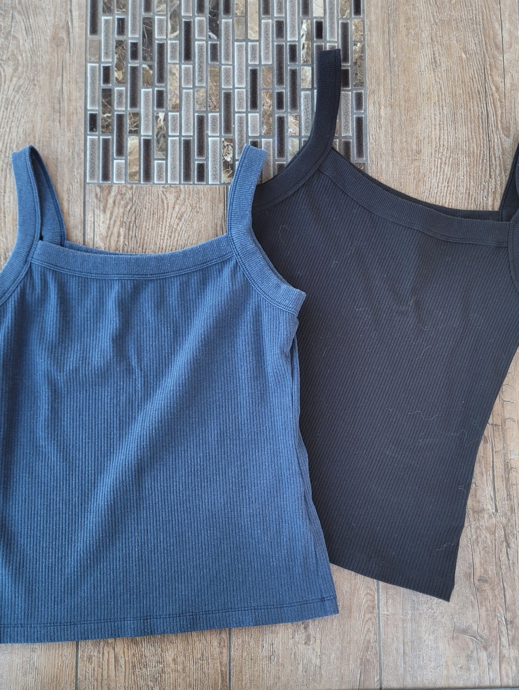 Classic Ribbed Tank Tops - Black Blue Set Of 2 Size M Nwot